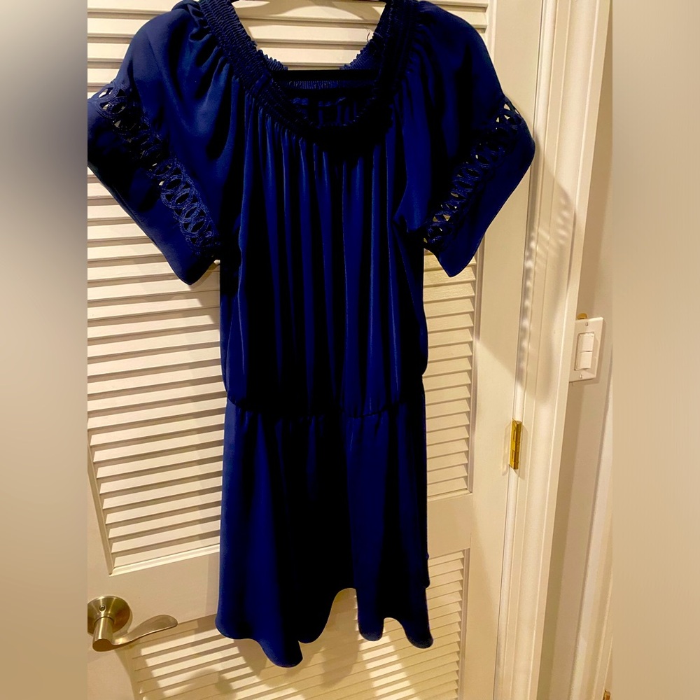Ramy brook like new beautiful off shoulder dress